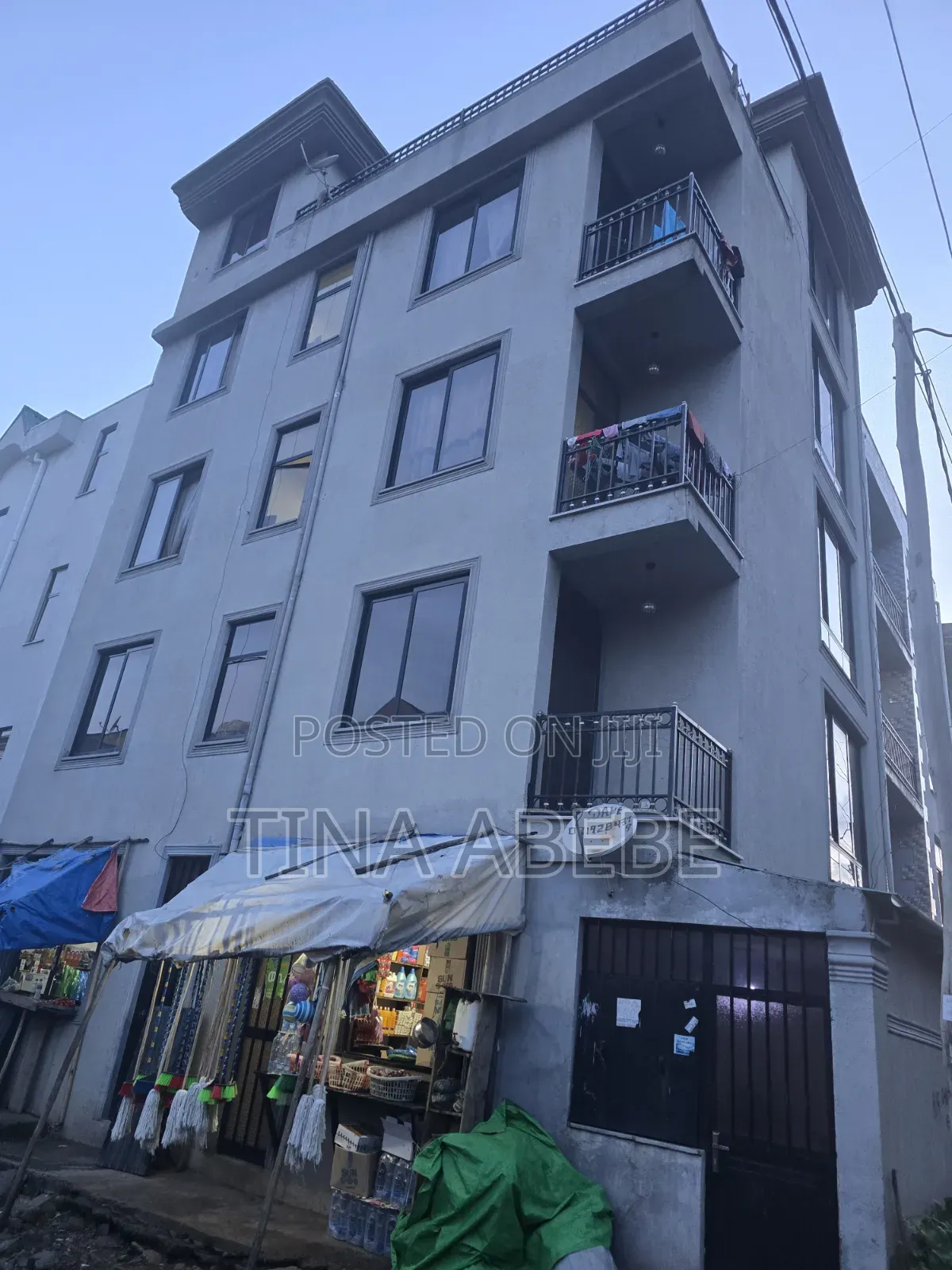 Furnished 6bdrm House in Akaky Kaliti for sale