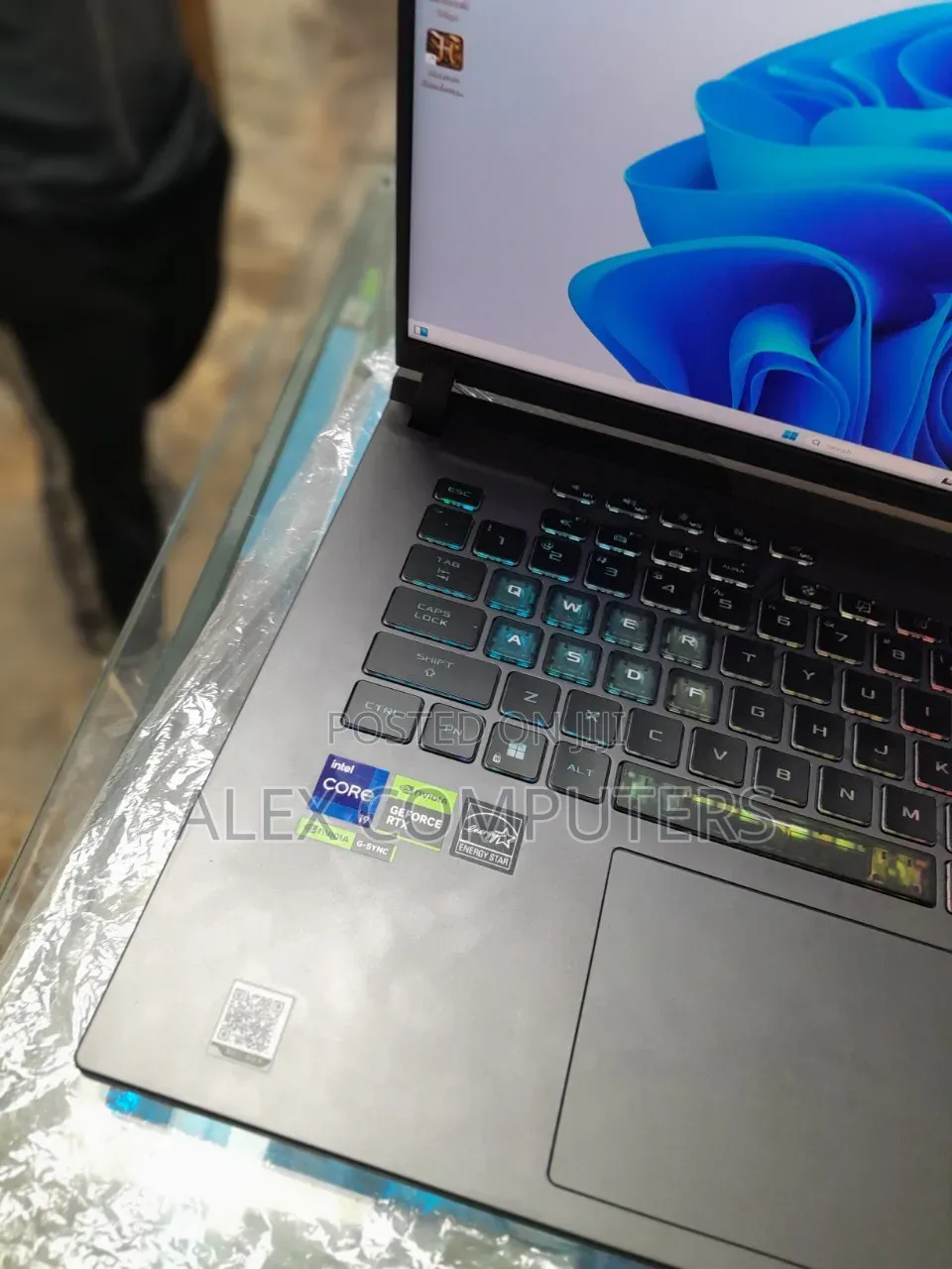 New Laptop Asus ROG Strix G16 G614 16GB Intel Core i9 SSD 1T