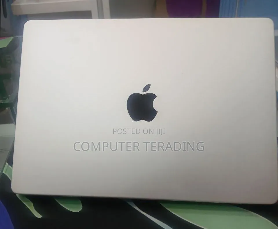 New Laptop Apple MacBook Pro 2021 M1 16GB Apple M1 SSD 512GB