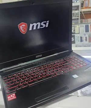 New Laptop MSI GP75 Leopard 16GB Intel Core i7 SSD 512GB