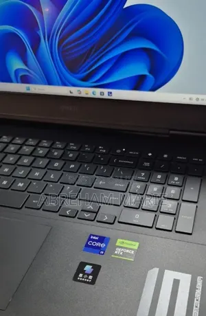 New Laptop HP Omen 16 16GB Intel Core i9 SSD 1T