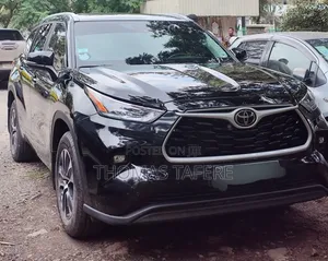 New Toyota Grand Highlander Hybrid 2025
