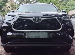 New Toyota Grand Highlander Hybrid 2025