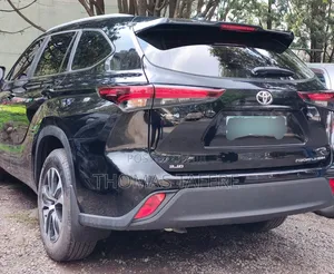 New Toyota Grand Highlander Hybrid 2025