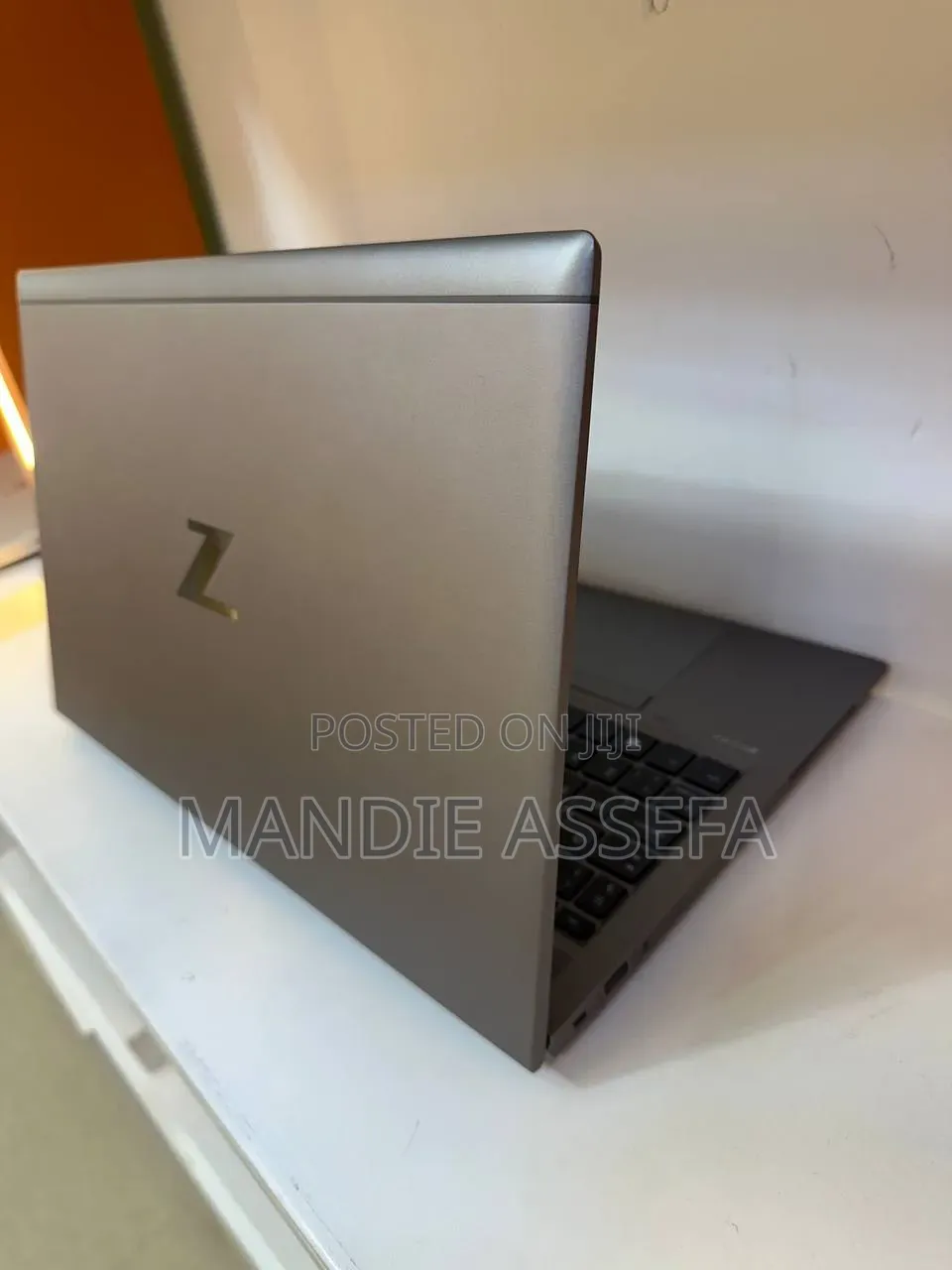 New Laptop HP ZBook Firefly G8 16GB Intel Core i7 SSD 512GB