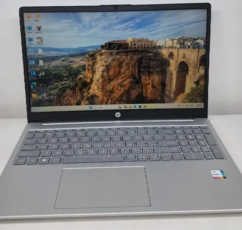New Laptop HP Stream Notebook 16GB Intel Core i7 SSD 1T