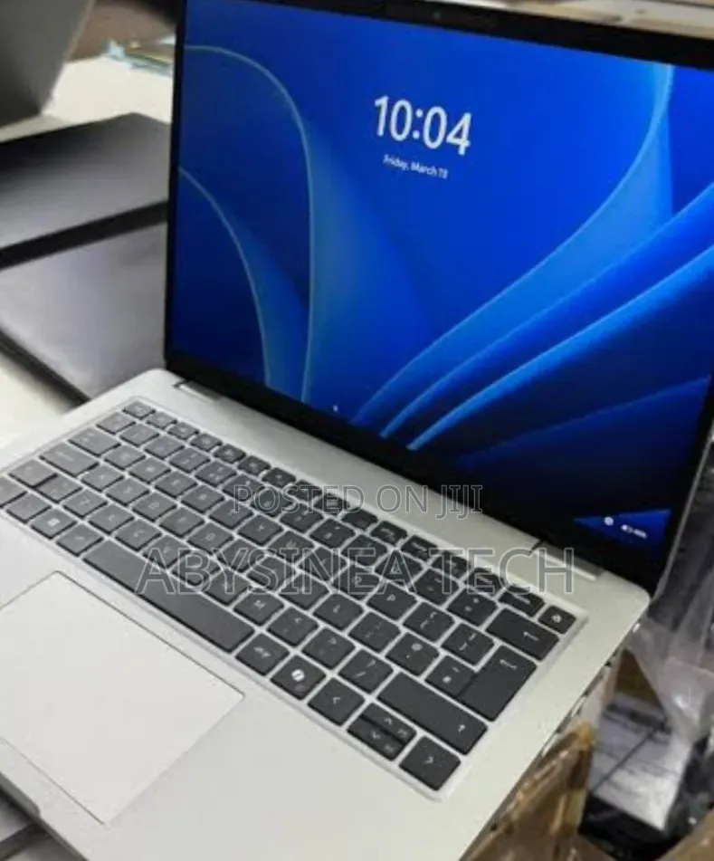 New Laptop Dell XPS 13 16GB Intel Core i7 SSD 512GB
