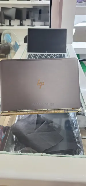 New Laptop HP Spectre 8GB Intel Core i7 SSD 512GB