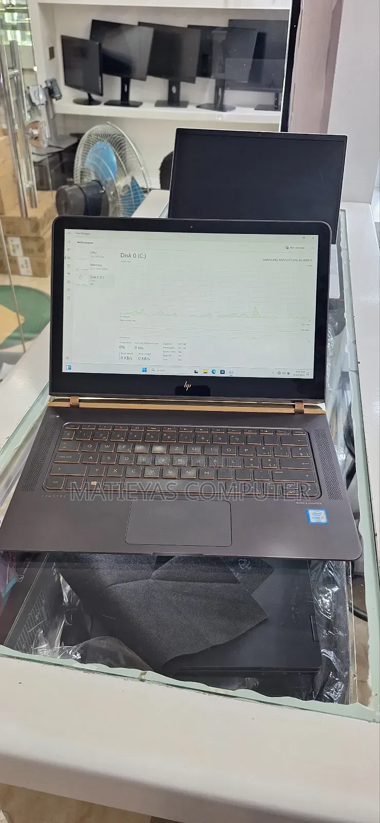 New Laptop HP Spectre 8GB Intel Core i7 SSD 512GB