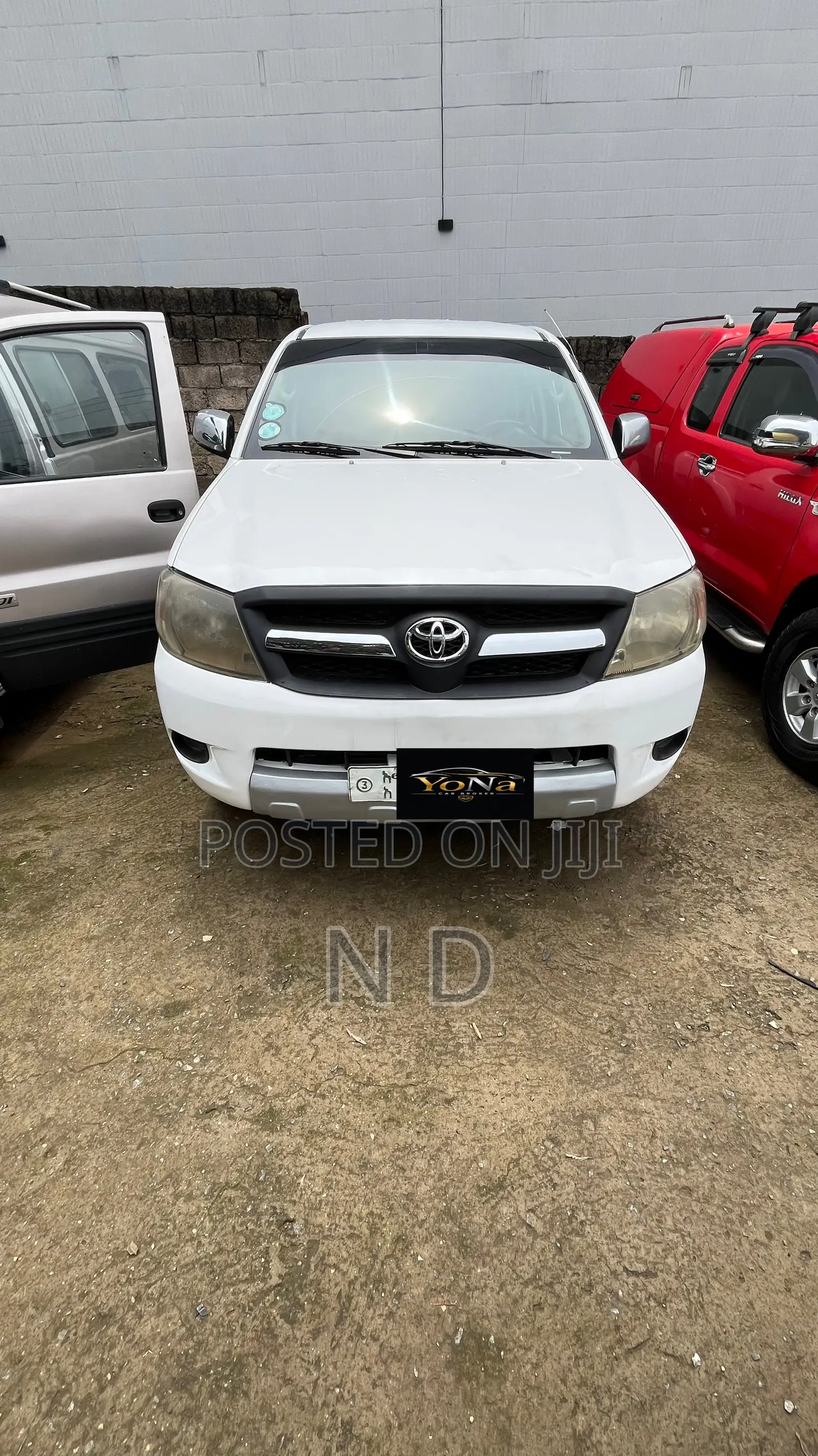 Toyota Hilux 2008 White