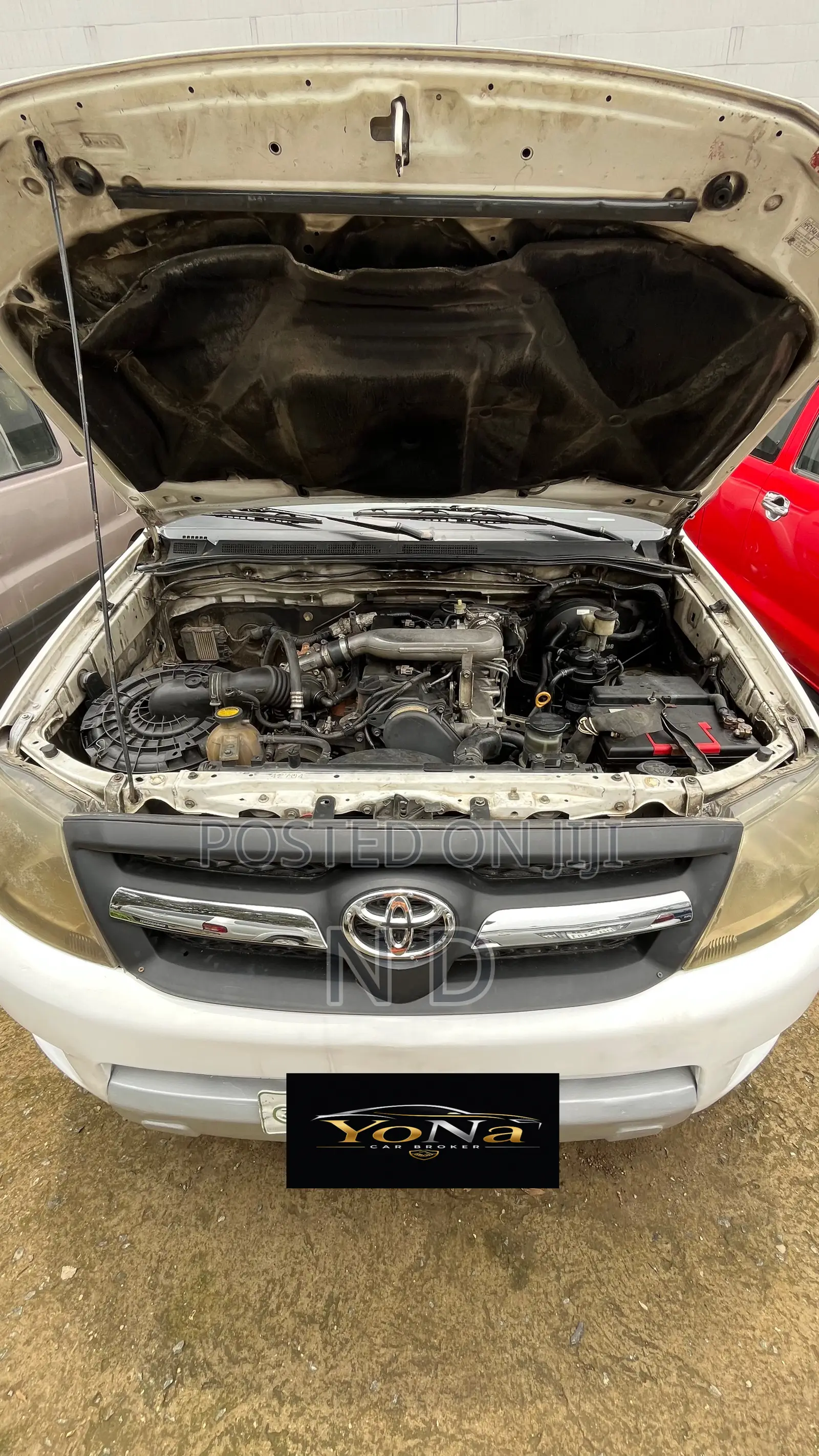 Toyota Hilux 2008 White