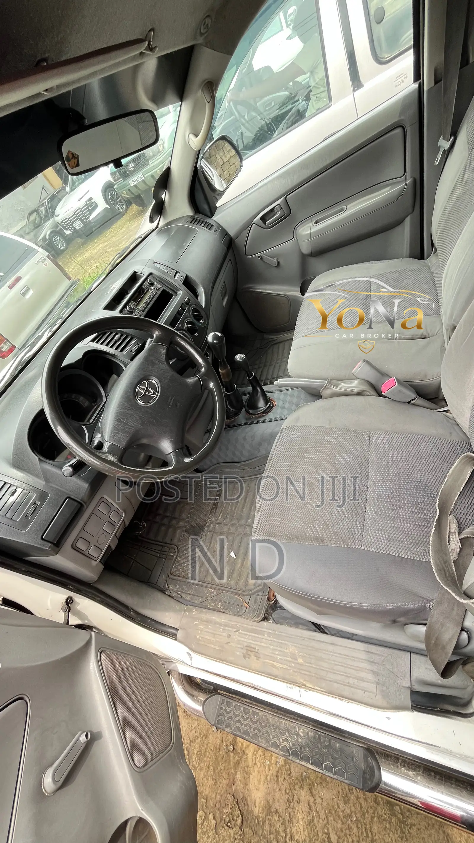 Toyota Hilux 2008 White