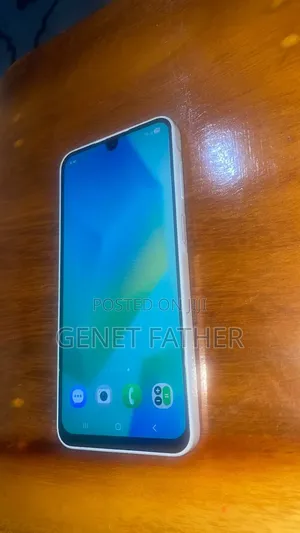 New Samsung Galaxy A16 128 GB White