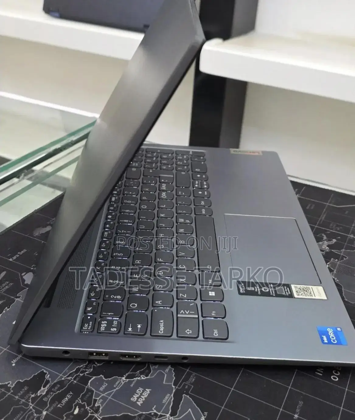New Laptop Lenovo 8GB Intel Core i5 SSD 512GB