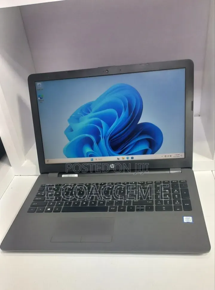 New Laptop HP 15 4GB Intel Core i5 HDD 500GB