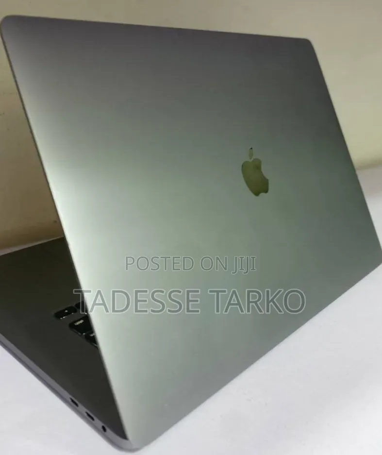 New Laptop Apple MacBook Pro 2019 16GB Intel Core i9 SSD 1T