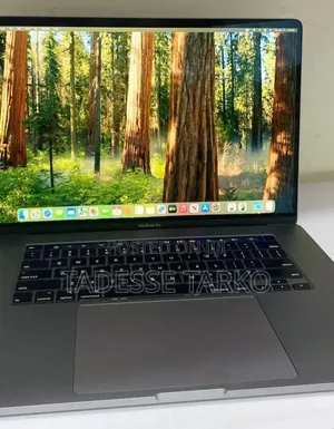 New Laptop Apple MacBook Pro 2019 16GB Intel Core i9 SSD 1T