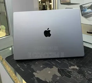 New Laptop Apple MacBook 32GB SSD 512GB