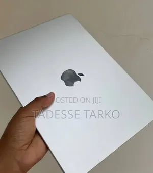 New Laptop Apple MacBook Pro 2024 M4 16GB Apple M4 Pro SSD 512GB