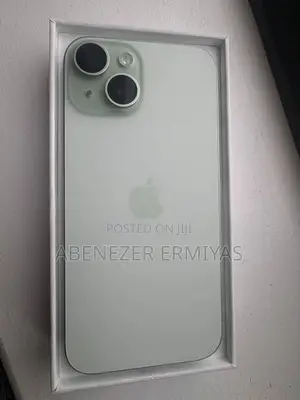 Apple iPhone 15 128 GB White