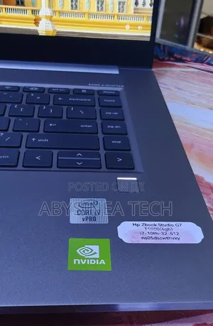 New Laptop HP ZBook Create G7 32GB Intel Core i7 SSD 512GB