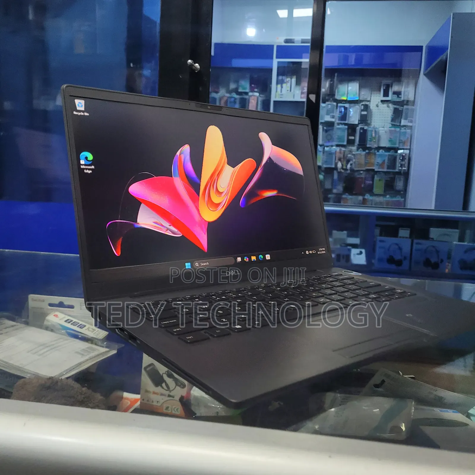 New Laptop Dell Latitude 5310 8GB Intel Core i5 SSD 256GB