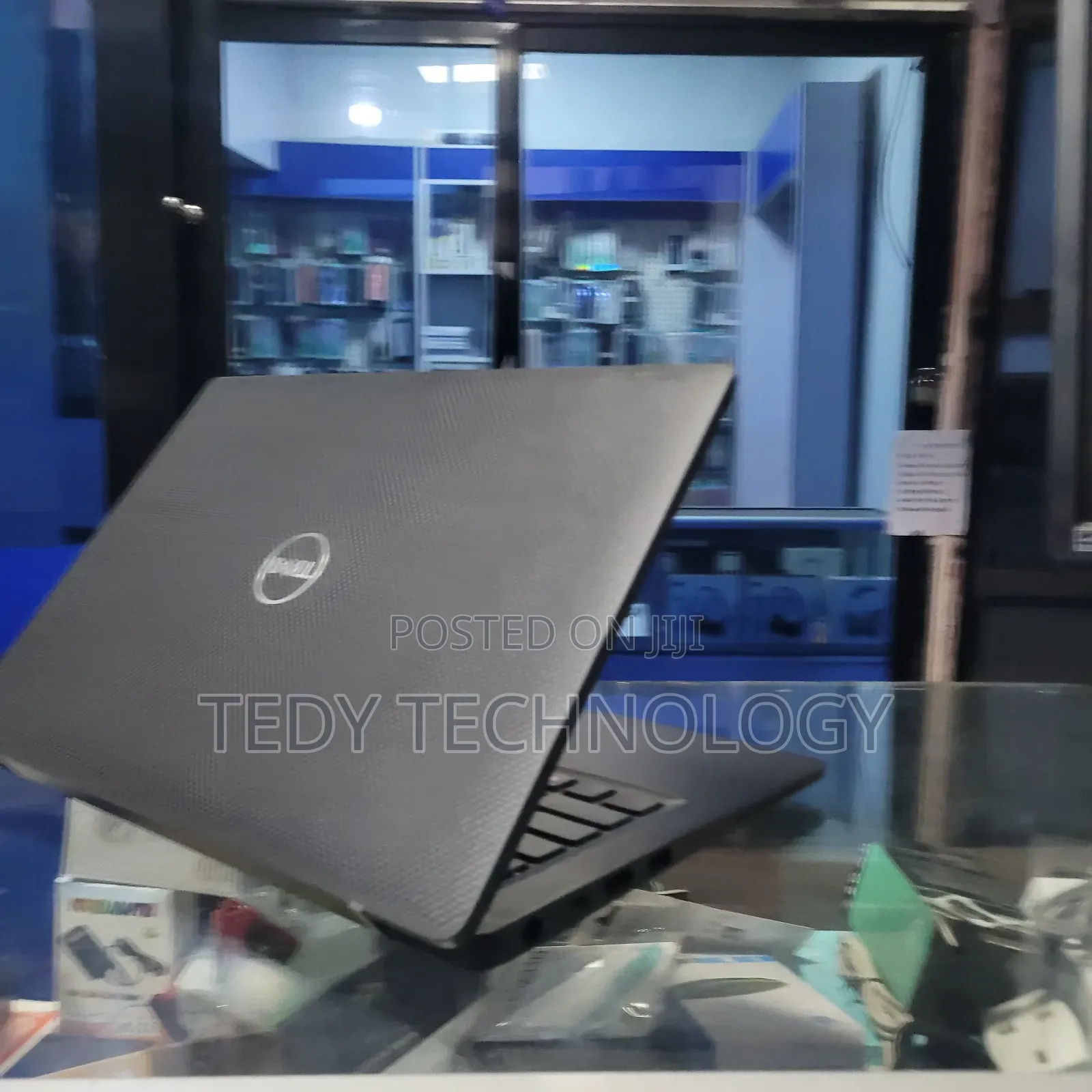New Laptop Dell Latitude 5310 8GB Intel Core i5 SSD 256GB