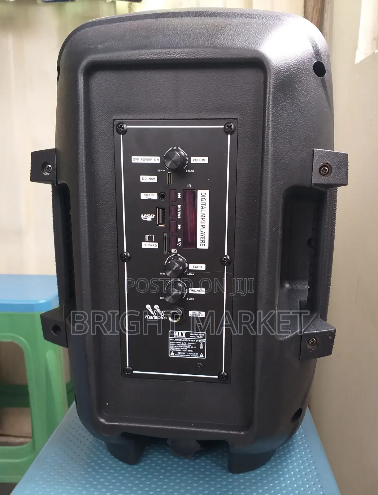 Max Speaker