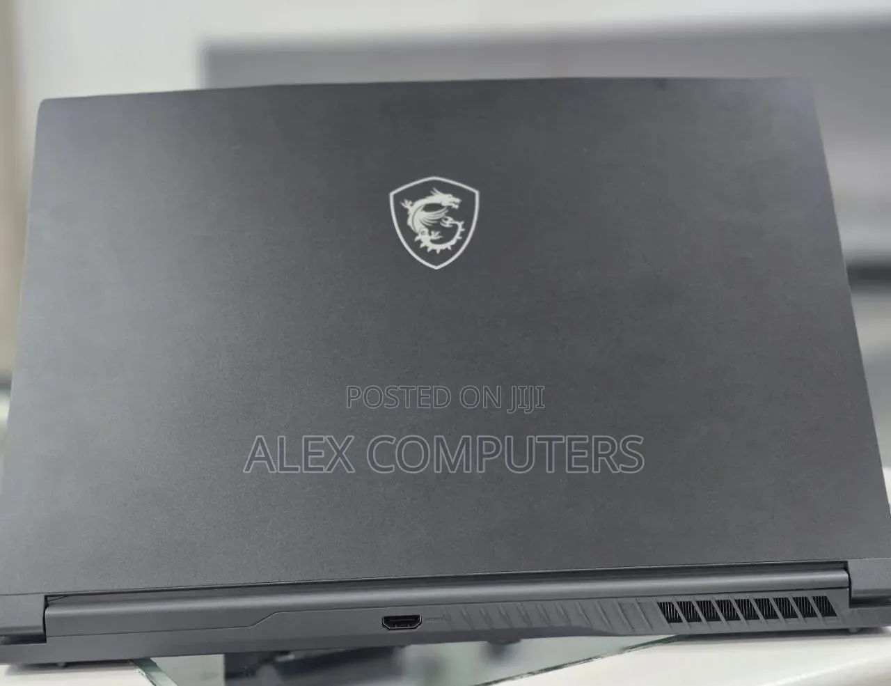 New Laptop MSI GF75 Thin 16GB Intel Core i5 SSD 1T