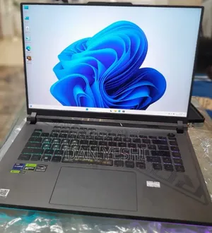 New Laptop Asus 32GB Intel Core i9 SSD 1T