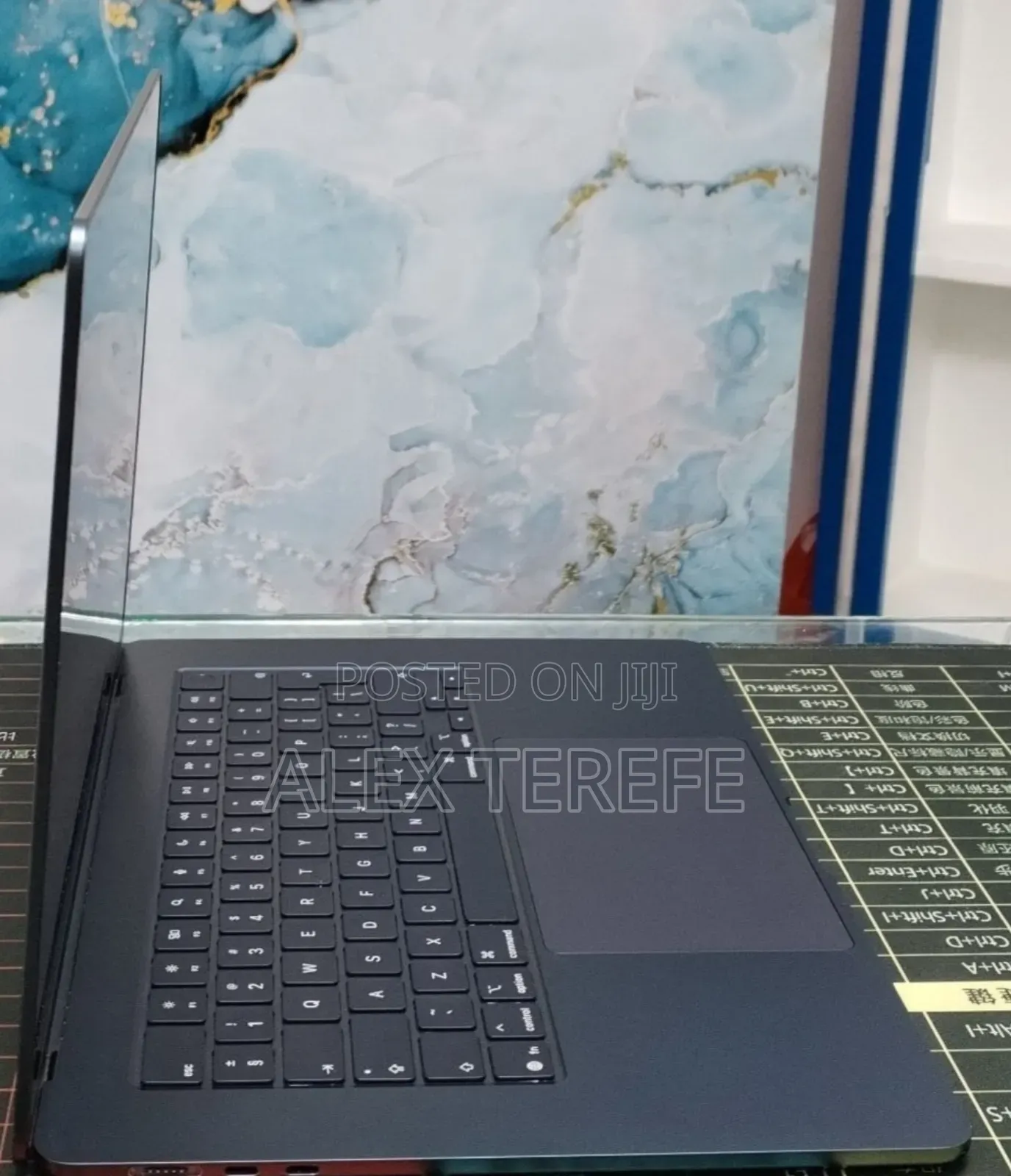 New Laptop Apple MacBook Air 2025 M4 16GB Apple M4 SSD 256GB