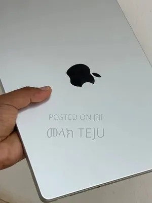 New Laptop Apple MacBook Pro 2024 M4 36GB Apple M4 SSHD (Hybrid) 512GB