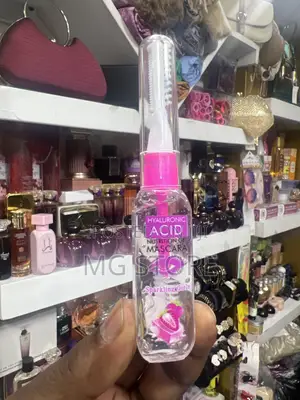 Hyaluronic Acid Nutrition Gel Mascara