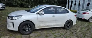 Kia Rio 2020 White