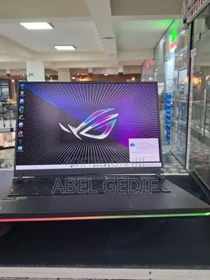 New Laptop Asus ROG Strix G15 16GB Intel Core i9 SSD 1T