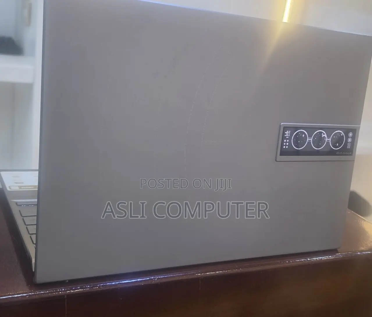 New Laptop Asus Zenbook 14 16GB Intel Core i7 SSD 512GB