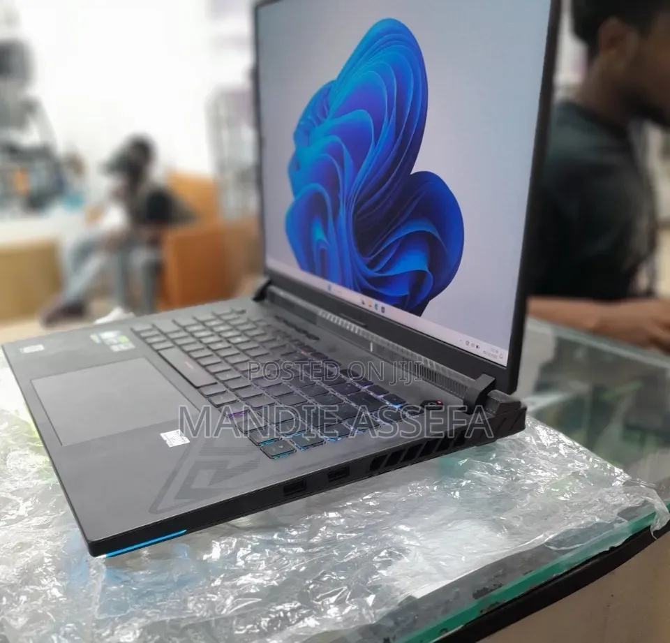 New Laptop Asus ROG Strix G16 G614 32GB Intel Core i9 SSD 1T