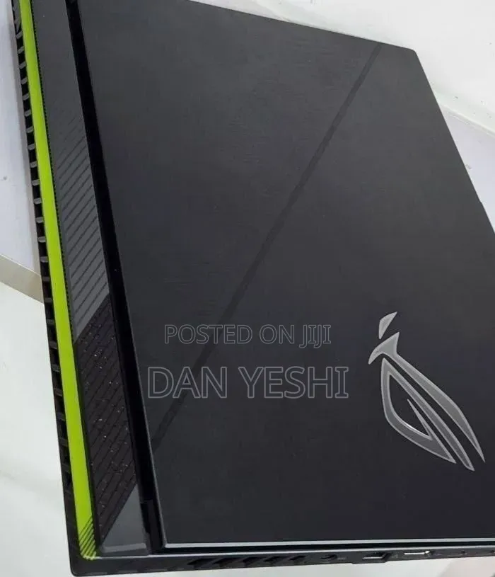 New Laptop Asus ROG Strix G15 16GB Intel Core i9 SSD 1T