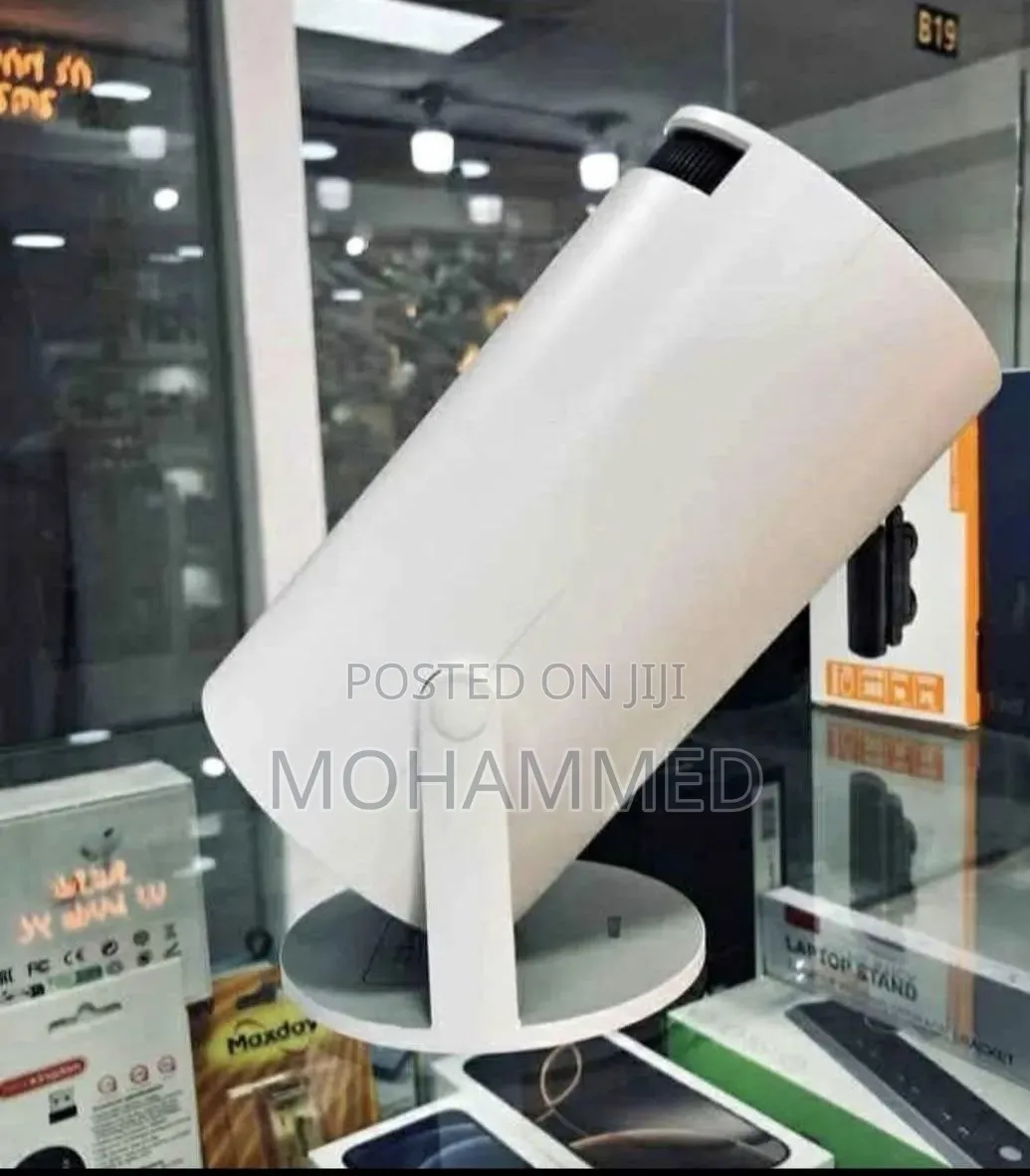 Ultra Projector