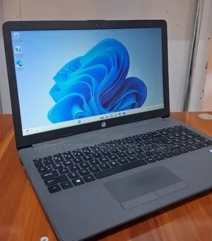 Laptop HP 250 G7 8GB Intel Core i5 SSD 256GB