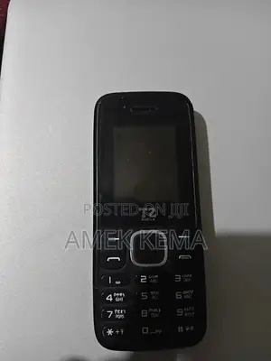 Kruger&Matz Live 2 LTE 4 GB Black