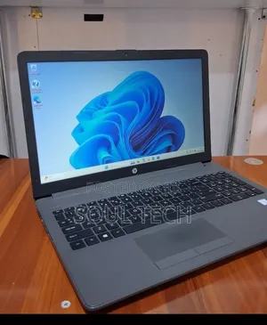 New Laptop HP Stream Notebook 8GB Intel Core i7 SSD 256GB