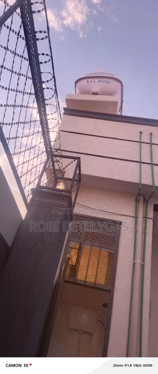 Furnished 5bdrm House in L Sheep, East Shewa for sale