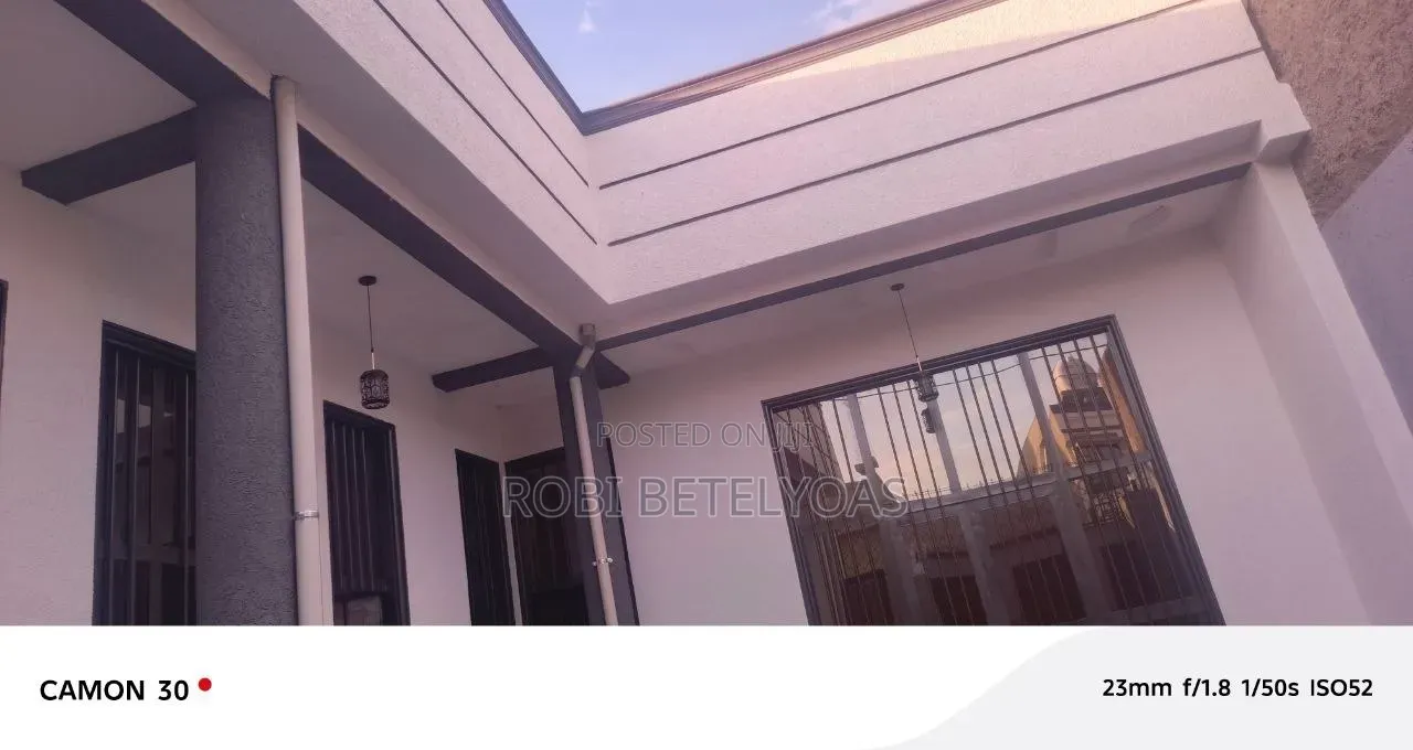 Furnished 5bdrm House in L Sheep, East Shewa for sale