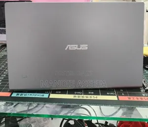 New Laptop Asus Vivobook 15 8GB Intel Core i3 SSD 256GB