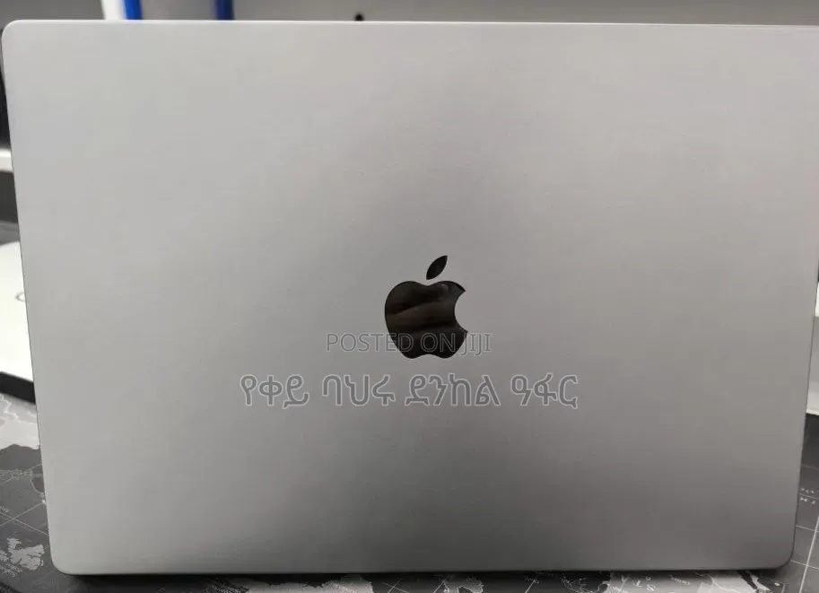 New Laptop Apple MacBook Pro 2021 M1 32GB Intel Core i7 SSD 1T