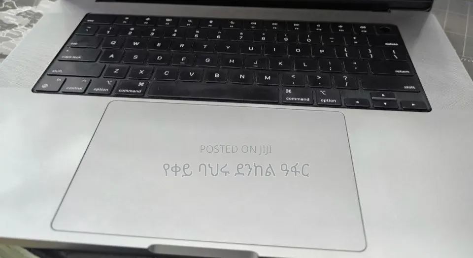 New Laptop Apple MacBook Pro 2021 M1 32GB Intel Core i7 SSD 1T