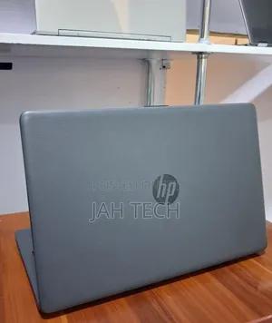 New Laptop HP Stream Notebook 8GB Intel Core i7 SSD 256GB