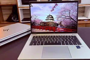 New Laptop HP EliteBook 840 G10 16GB Intel Core i7 SSD 512GB