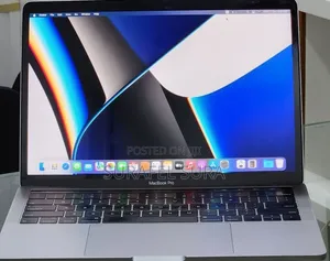 New Laptop Apple MacBook Pro 2019 16GB Intel Core i7 SSD 512GB